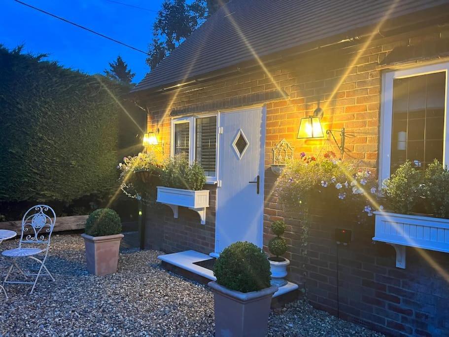 Apartament Boutique Style Self Contained Annexe With Garden Mursley Zewnętrze zdjęcie